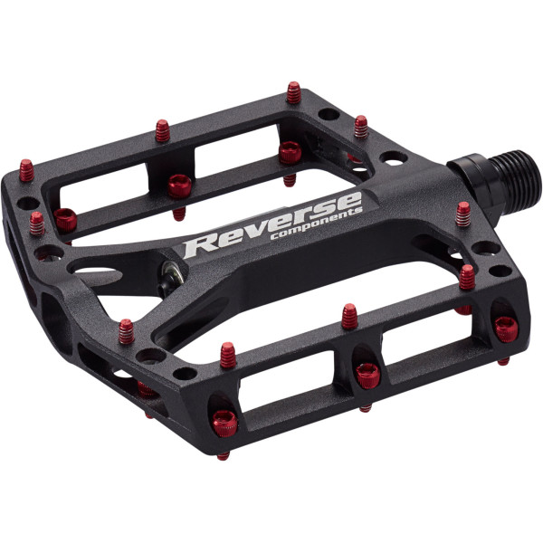 Reverse Components Black One pedaalid | Must - Punane
