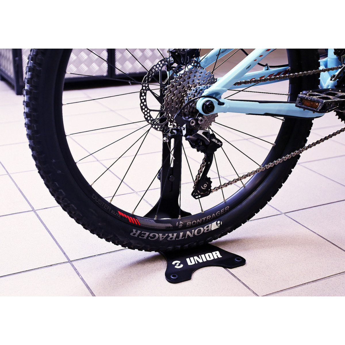 Unior Display Stand