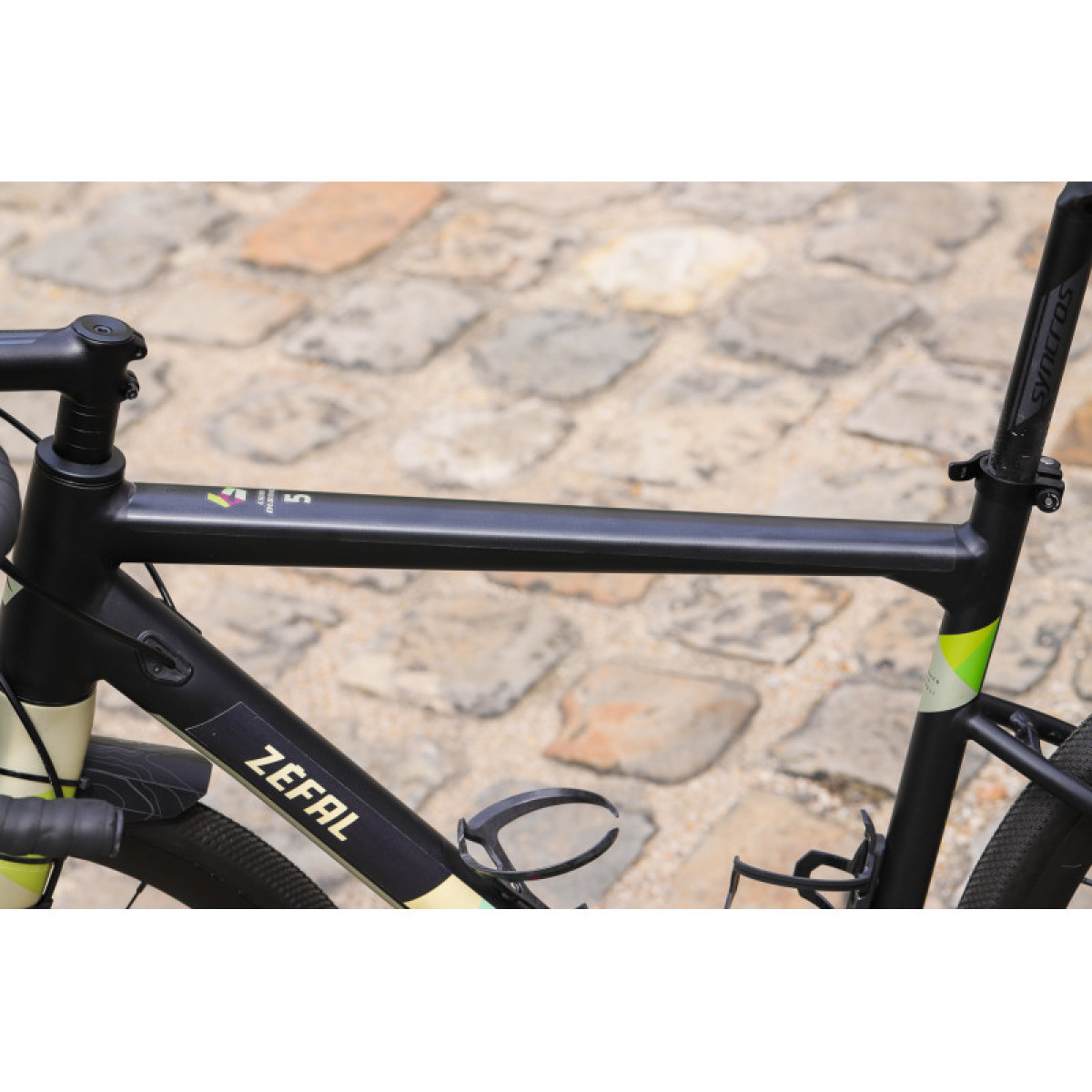 Zefal Skin Armor Bike Protection | Matt | L