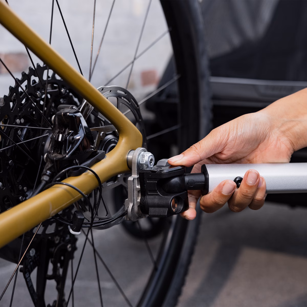 Thule Axle Mount ezHitch telje kinnitusplaat