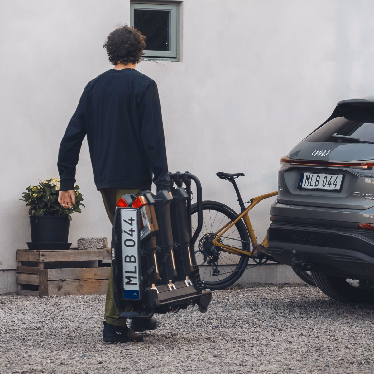 Thule EasyFold 3 veloturētājs | 3 velosipēdiem | Black