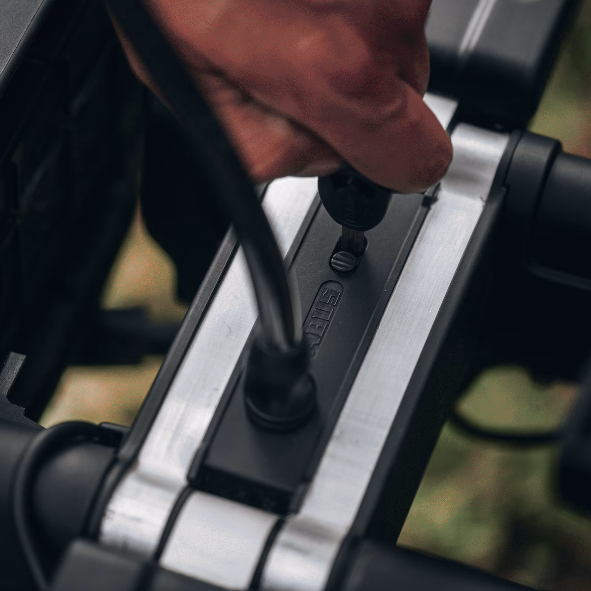 Thule High-Grade jalgrattalukk